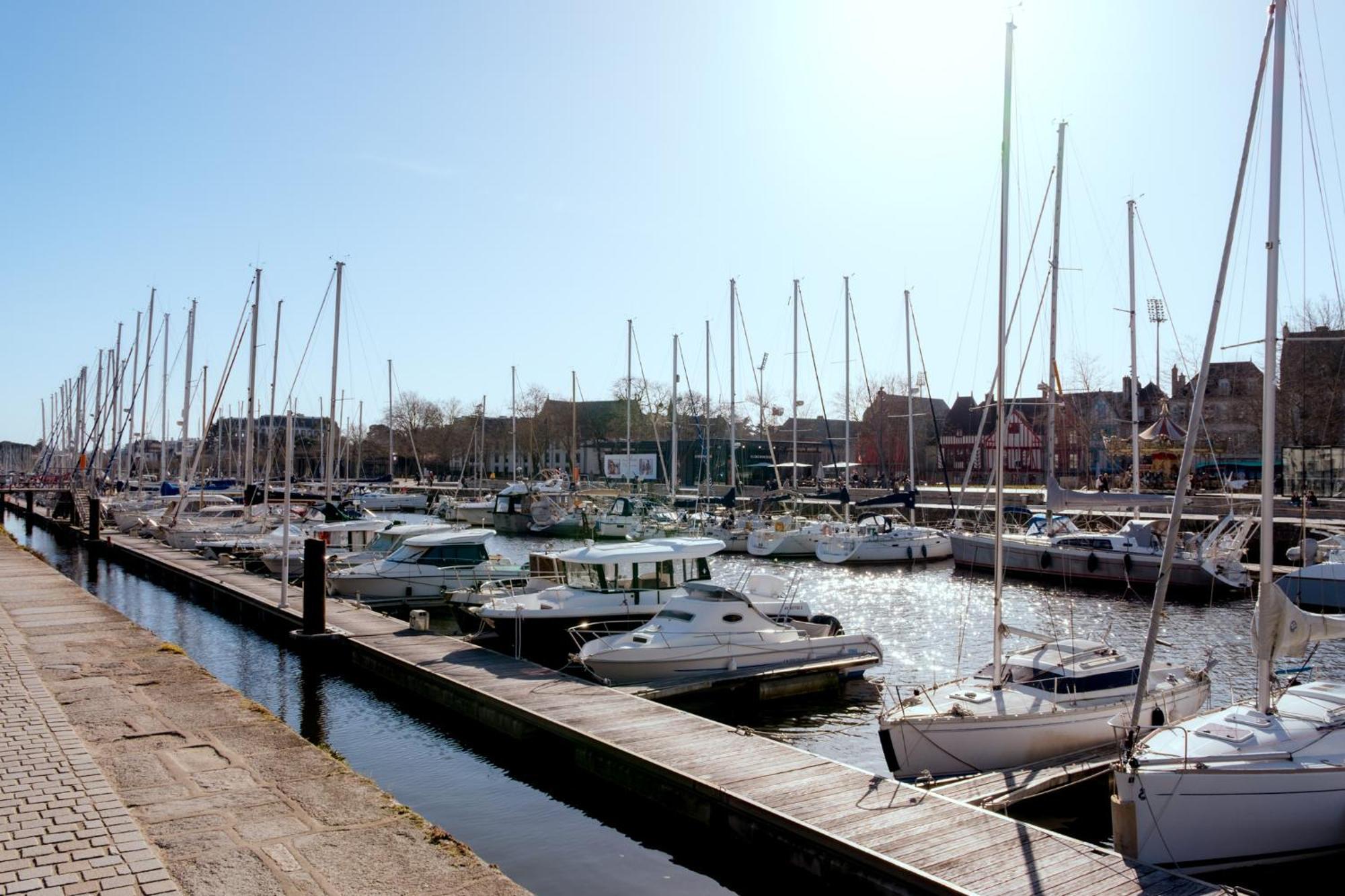 Appartement Sur Le Port De Vannes Extérieur photo